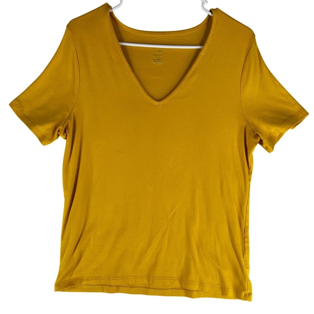 A New Day Cheery Yellow V-Neck Short Sleeved Tee Shirt Women's Size XL
